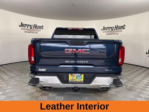 2022 GMC Sierra 1500 SLT
