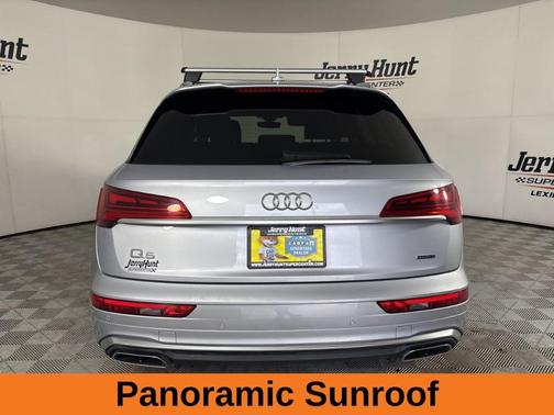 2024 Audi Q5 45 S line quattro Premium