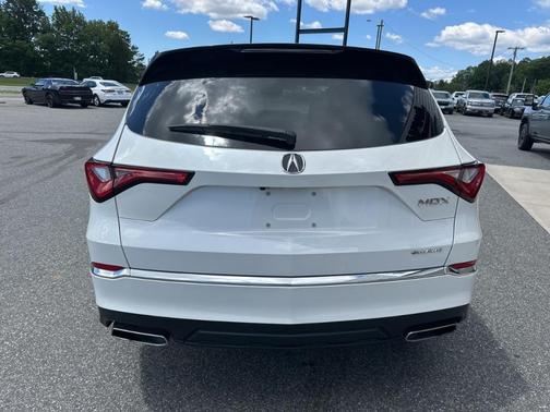 2022 Acura MDX Base
