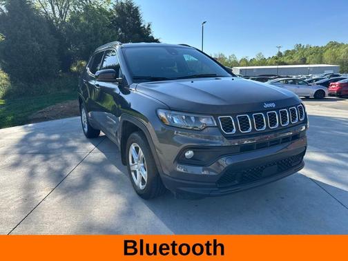 2024 Jeep Compass Latitude