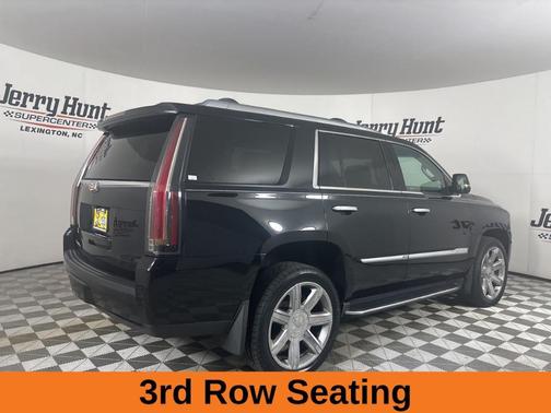 2020 Cadillac Escalade Luxury