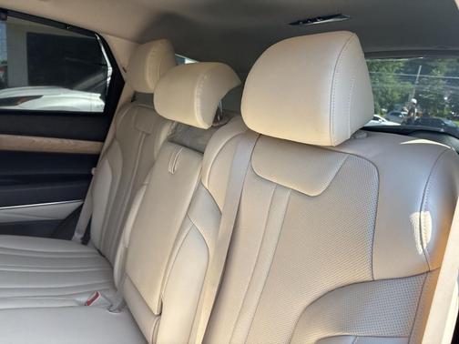 2021 Genesis GV80 2.5T