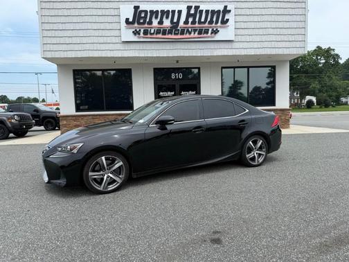 2018 Lexus IS 300 Base