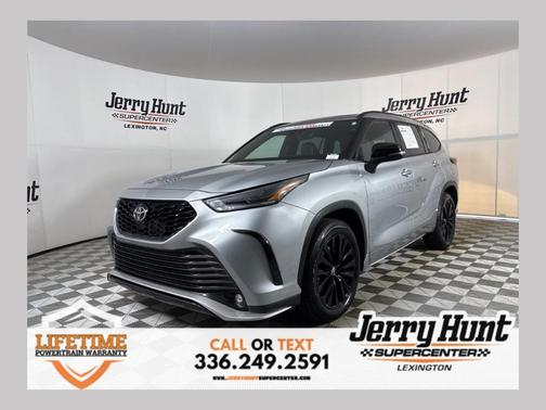 Silver 2023 Toyota Highlander L