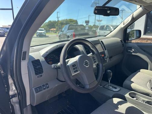 2020 Nissan Frontier SV