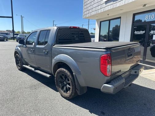 2020 Nissan Frontier SV