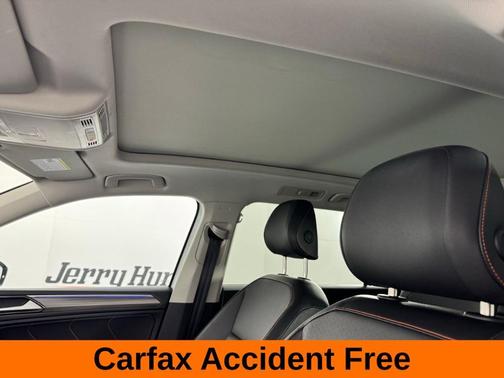 2024 Volkswagen Tiguan 2.0T Wolfsburg Edition