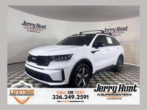 Glacial White Pearl 2023 Kia Sorento S