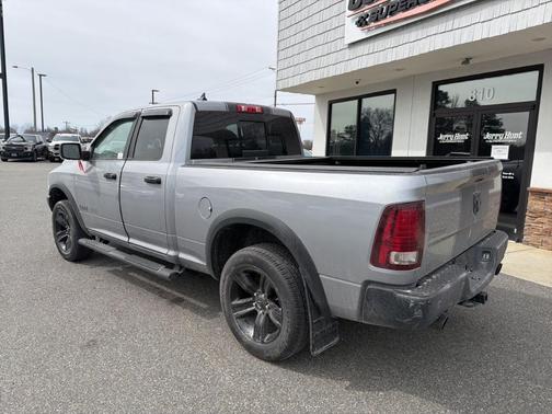 2023 RAM 1500 Classic SLT