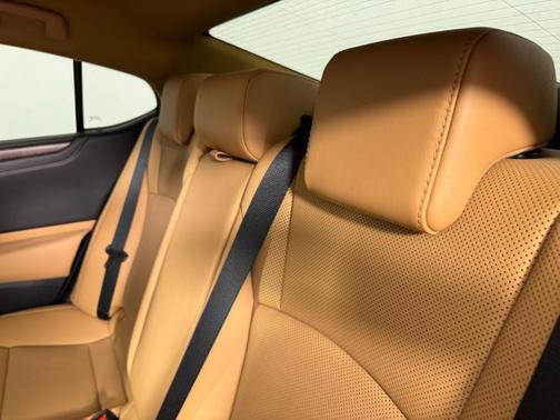 2022 Lexus ES 350 Base