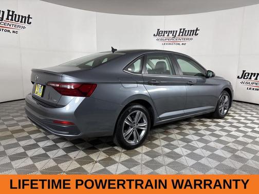 2024 Volkswagen Jetta 1.5T SE