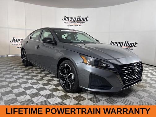 2024 Nissan Altima 2.5 SR