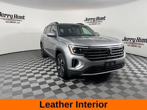 2024 Volkswagen Atlas 2.0T SE