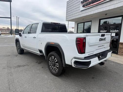 2024 GMC Sierra 2500 Denali Ultimate