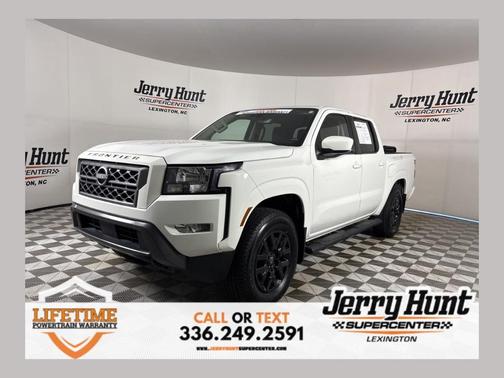 2022 Nissan Frontier SV