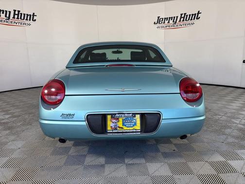2002 Ford Thunderbird Deluxe