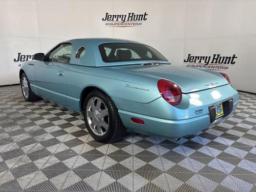 2002 Ford Thunderbird Deluxe