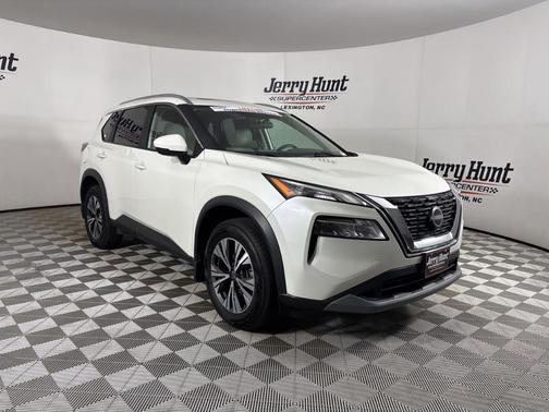 White 2023 Nissan Rogue SV