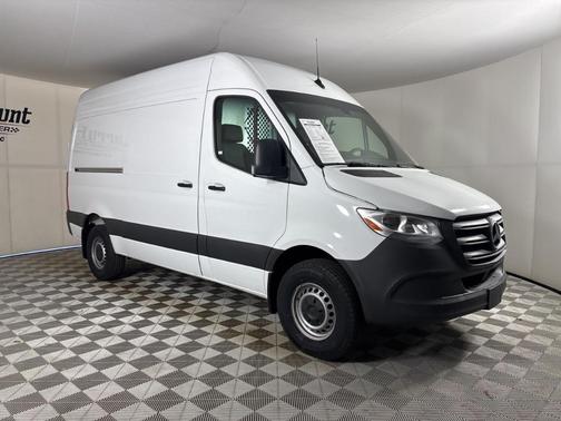 2024 Mercedes-Benz Sprinter 2500 144 WB