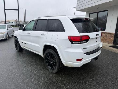 2021 Jeep Grand Cherokee Laredo X