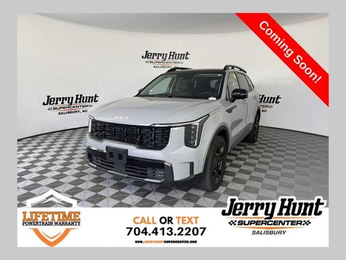 Wolf Gray 2024 Kia Sorento SX