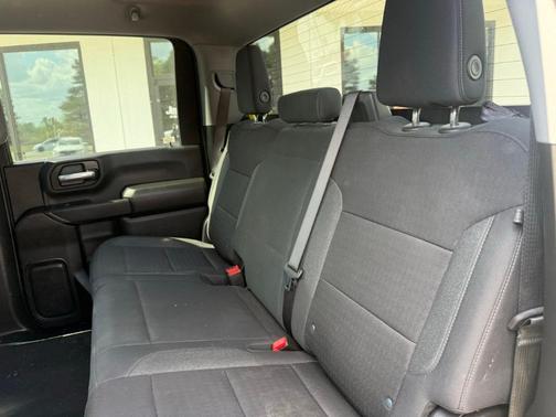 2024 Chevrolet Silverado 2500 Custom