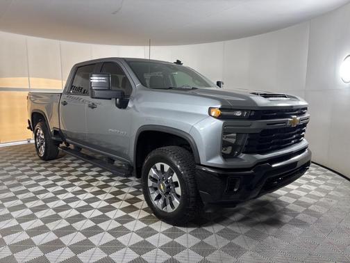 Sterling Gray Metallic 2024 Chevrolet Silverado 2500 Custom