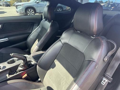 2023 Ford Mustang GT Premium