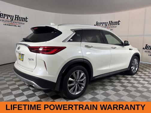2021 INFINITI QX50 Luxe