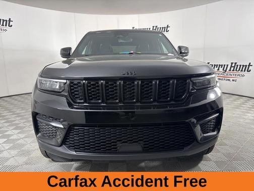 2022 Jeep Grand Cherokee Altitude