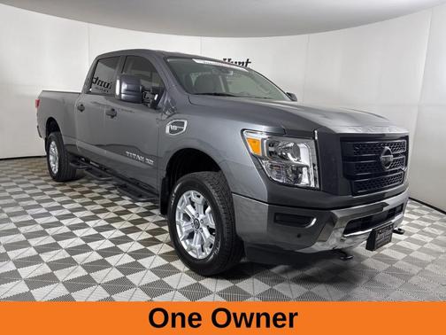 2024 Nissan Titan XD SV