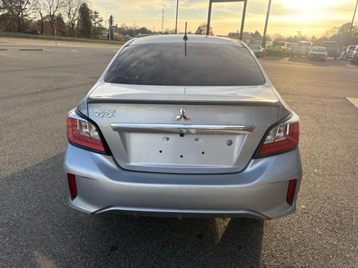 2024 Mitsubishi Mirage G4 ES