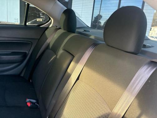 2024 Mitsubishi Mirage G4 ES