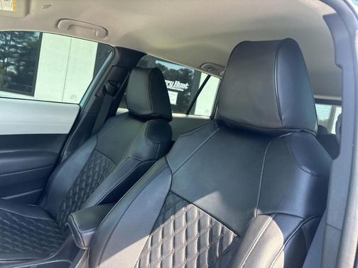 CELESTITE 2024 Toyota Corolla Cross L
