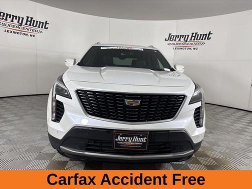 2022 Cadillac XT4 Premium Luxury