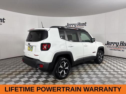 2022 Jeep Renegade Trailhawk