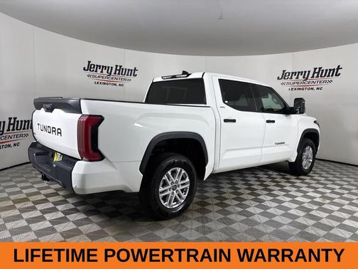 2022 Toyota Tundra SR5