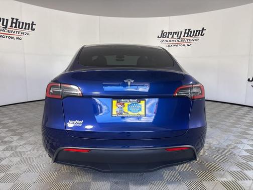 2024 Tesla Model Y Standard Range