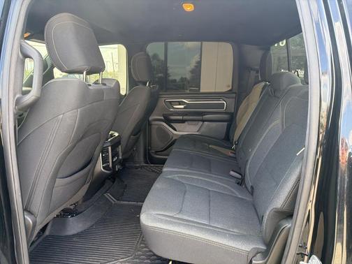 Diamond Black 2021 RAM 1500 Big Horn