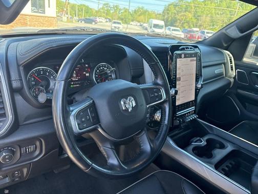 Bright White Clearcoat 2023 RAM 1500 Laramie