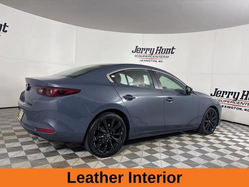 2024 Mazda Mazda3 2.5 S Carbon Edition