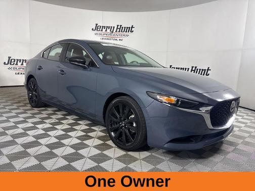 2024 Mazda Mazda3 2.5 S Carbon Edition