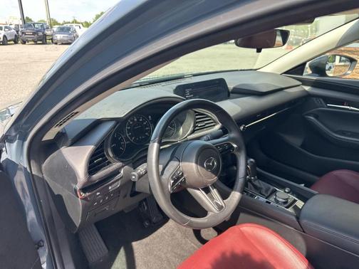 2024 Mazda Mazda3 2.5 S Carbon Edition
