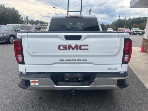 2023 GMC Sierra 1500 SLE