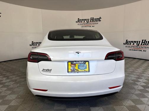 White 2023 Tesla Model 3 Base