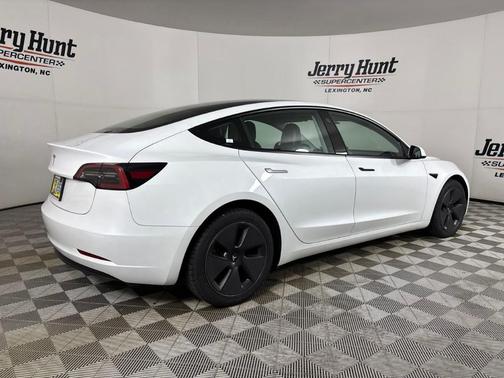 White 2023 Tesla Model 3 Base
