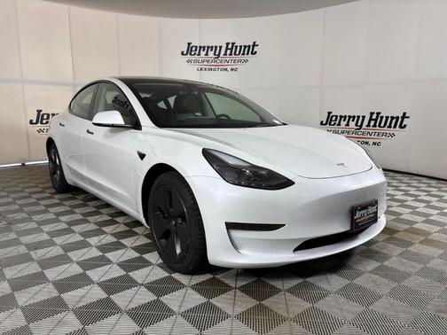 White 2023 Tesla Model 3 Base