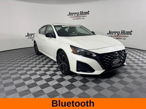 2023 Nissan Altima 2.5 SR