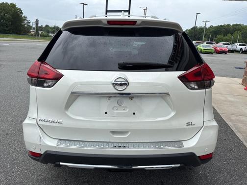 2019 Nissan Rogue SL