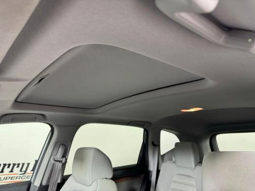 Lunar Silver Metallic 2022 Honda CR-V Hybrid EX